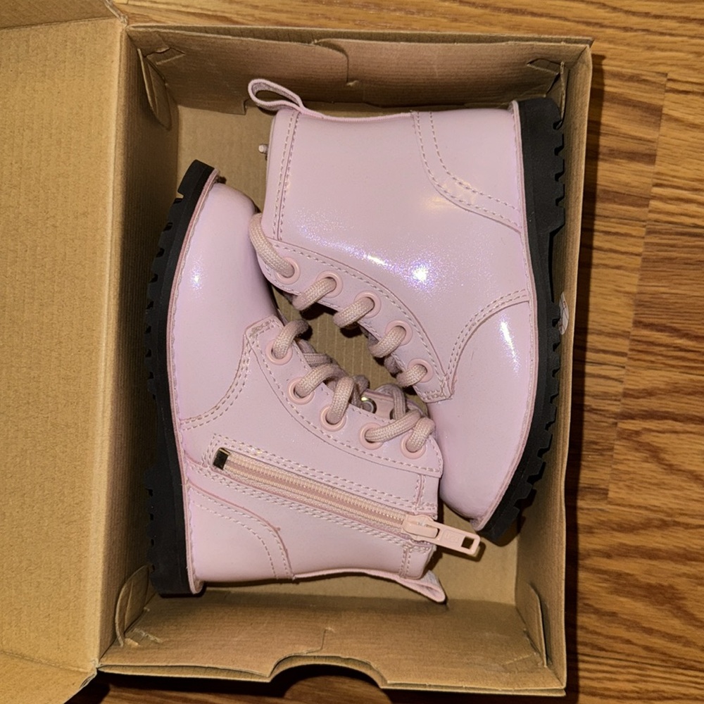 UGG Ryann toddler boots
